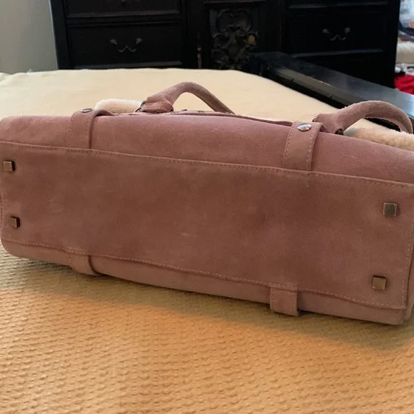 Dusty Pink Stuart Weitzman Shearling Bag.  12” X 7” X 4” - Picture 4 of 13